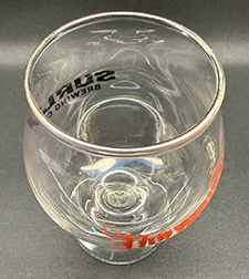 Silver rim.