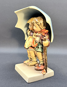 Other side of figurine.