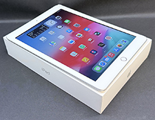 Front view of iPad.